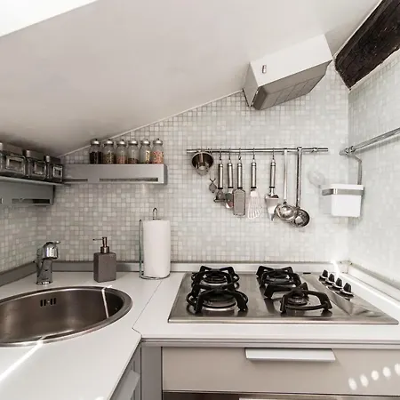 Apartment La Mansardina Di Giuly By Quokka 360 - Bright Attic In The Centre Of