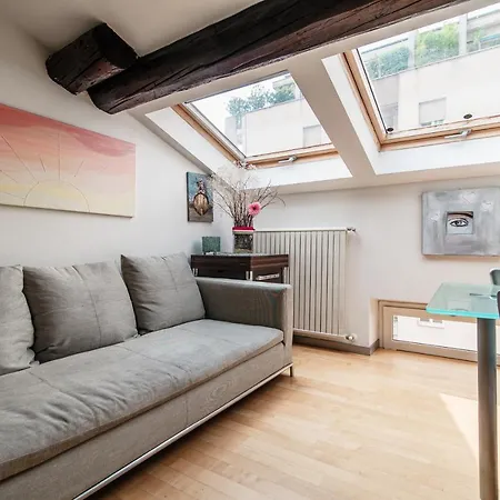 La Mansardina Di Giuly By Quokka 360 - Bright Attic In The Centre Of Apartamento *